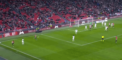 芝加哥小熊队正式拒绝了贝林杰的选择权，后者重返自由市场引发多队关注