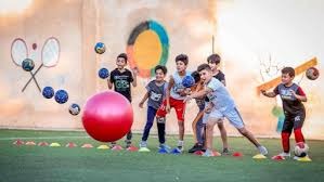 钟意成为AG皇朝陨落的第一人？DRG卡位赛失利，梦岚笑嘻嘻，eStar六连败！