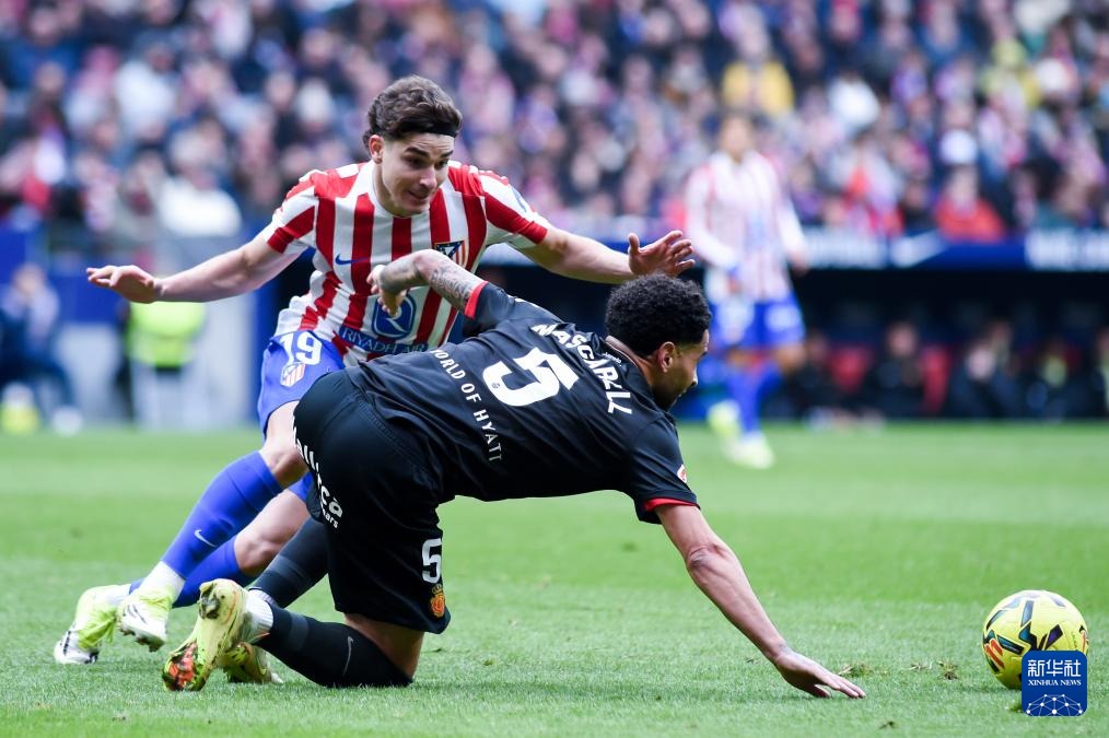 雷霆锁定60胜，亚历山大成MVP热门！湖人跌至西部第五