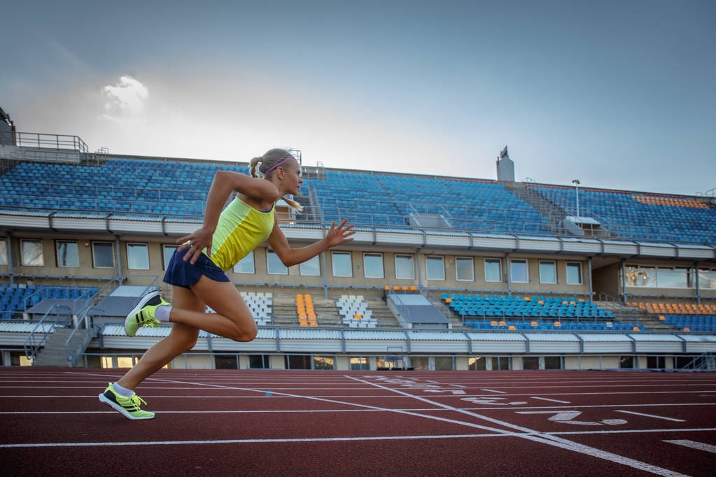 [NBA]再见特雷杨！2换1交易达成，老鹰豪组新四巨头，东部彻底变天了